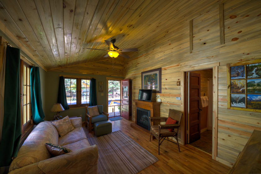 Emerald Lake Cottage Bradshaw Cottages